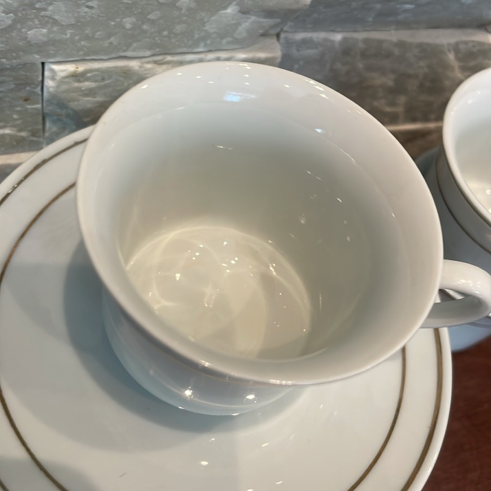 Elegant White Porcelain Espresso Set - Picture 3 of 4